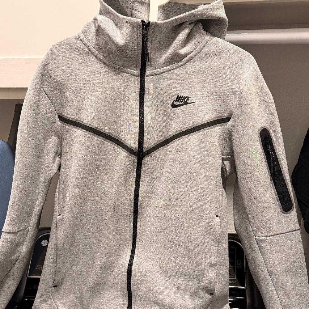 Nike Tech Men's Fleece Windrunner Full-Zip Jacket